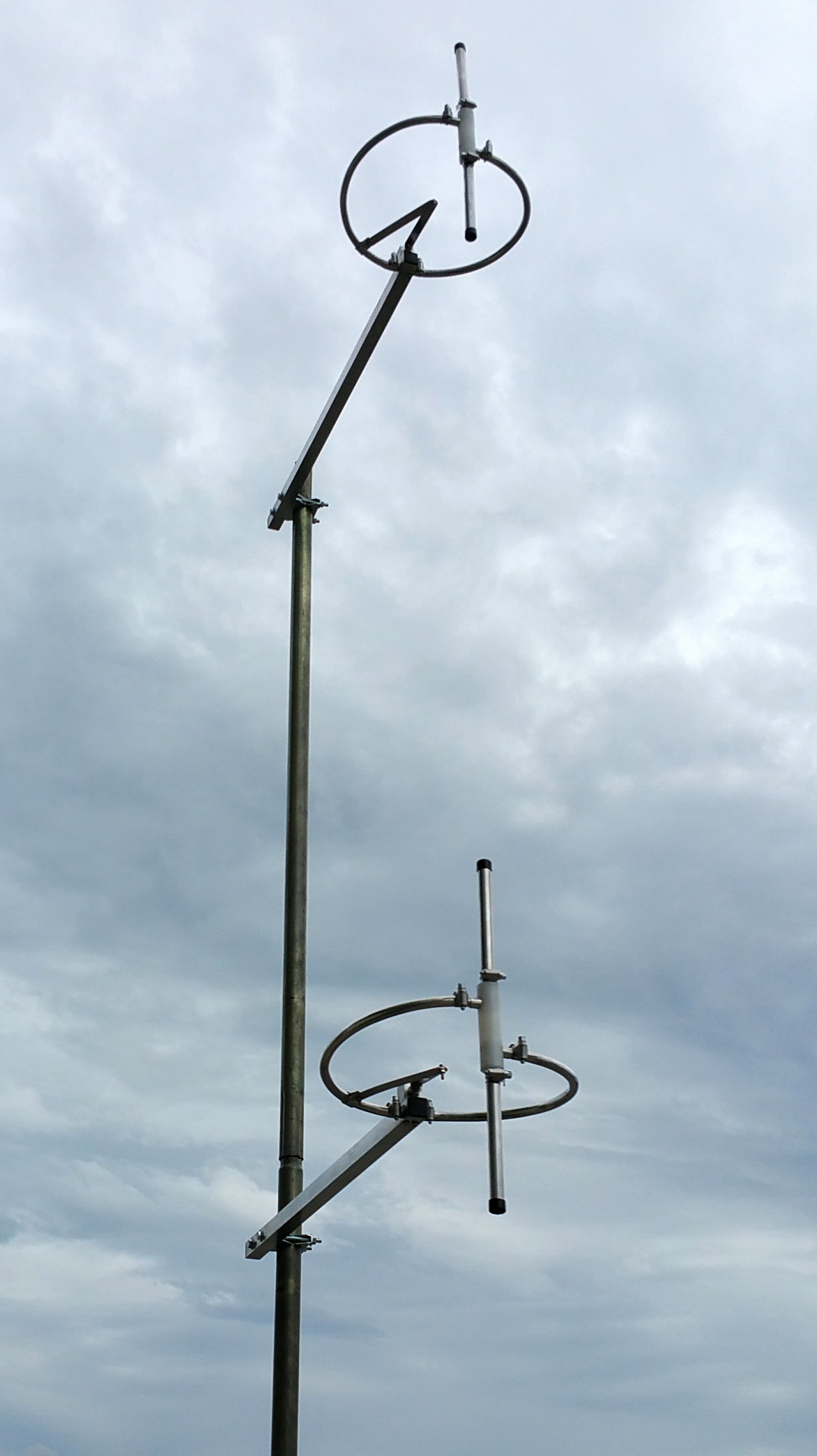 how to erect a tall antenna